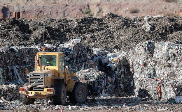 La Guardia Civil buscará el cuerpo de Marta Calvo en basura sepultada con arcilla hace un mes 