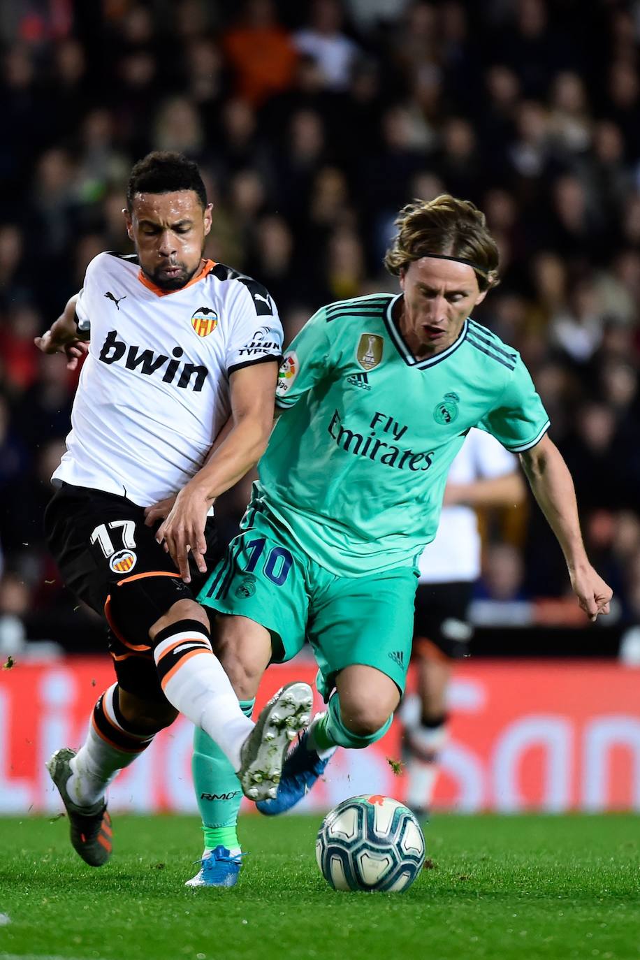 Fotos: Fotos del partido entre el Valencia CF y el Real Madrid