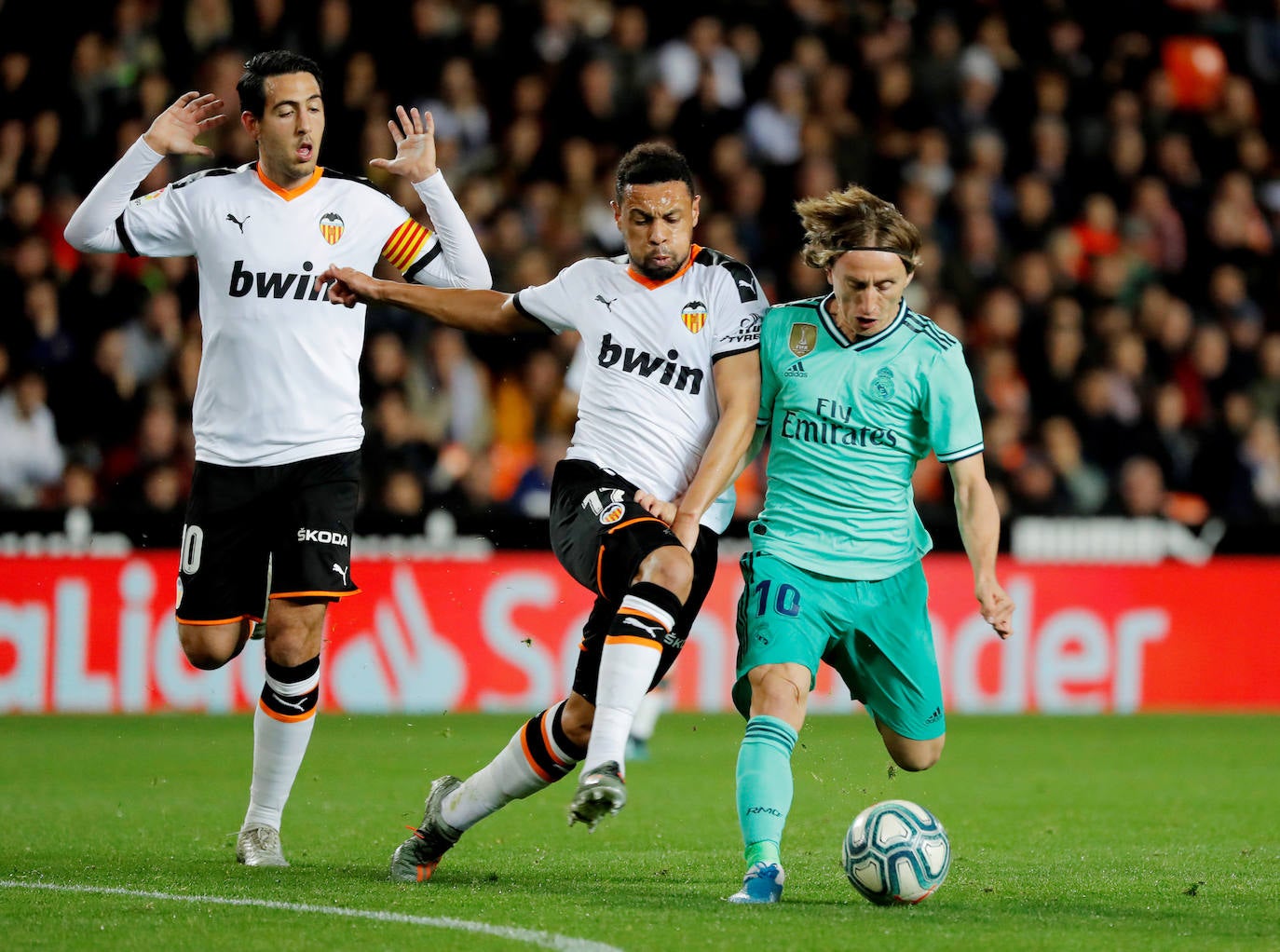 Fotos: Fotos del partido entre el Valencia CF y el Real Madrid