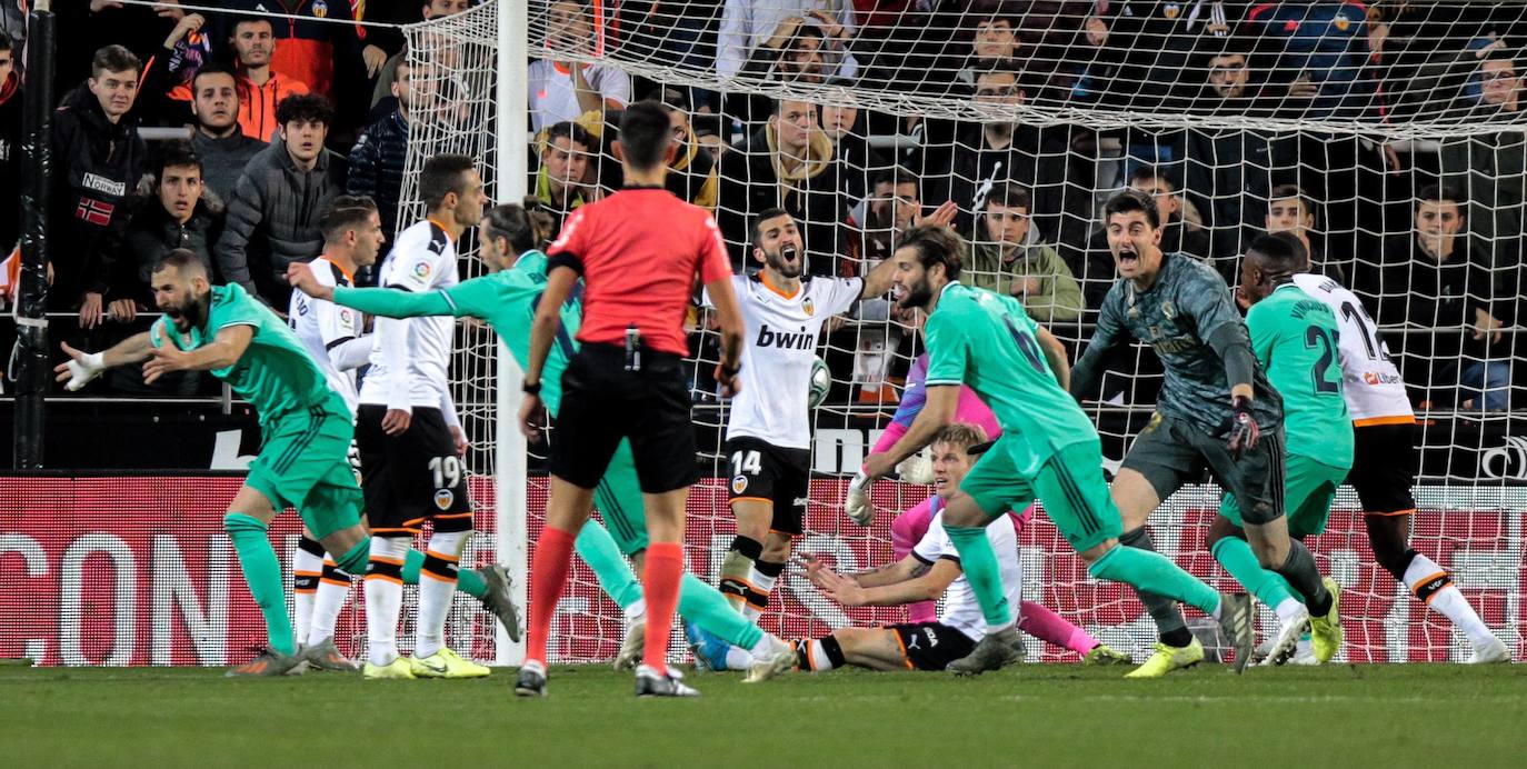 Fotos: Fotos del partido entre el Valencia CF y el Real Madrid