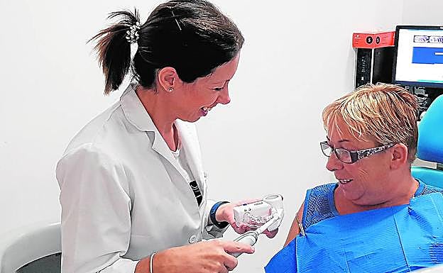 La salud bucal es esencial para el bienestar general de las personas.