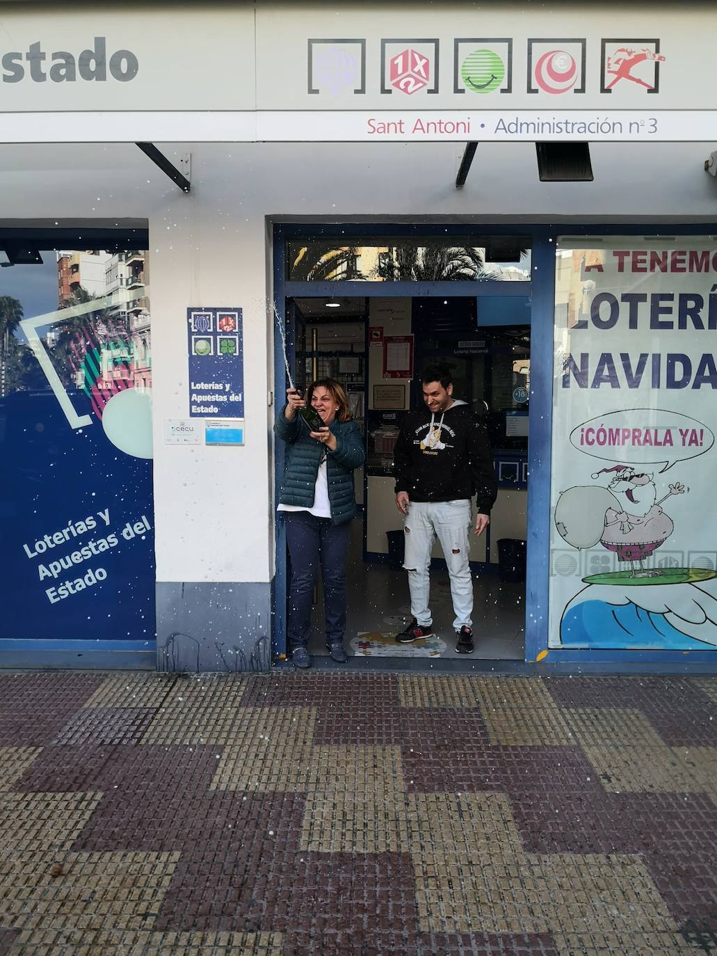 La administración número 3 de Cullera, situada en la plaza del Mongrell, vende un cuarto premio de la Lotería de Navidad 2019: 41710