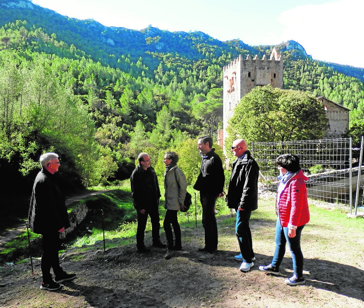 Visita a la Murta para conocer el estado de la torre. 