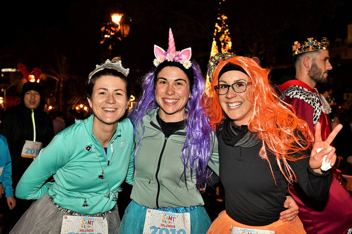 Corredores populares han despedido este lunes 30 el año 2019 con la carrera de San Silvestre de Valencia.