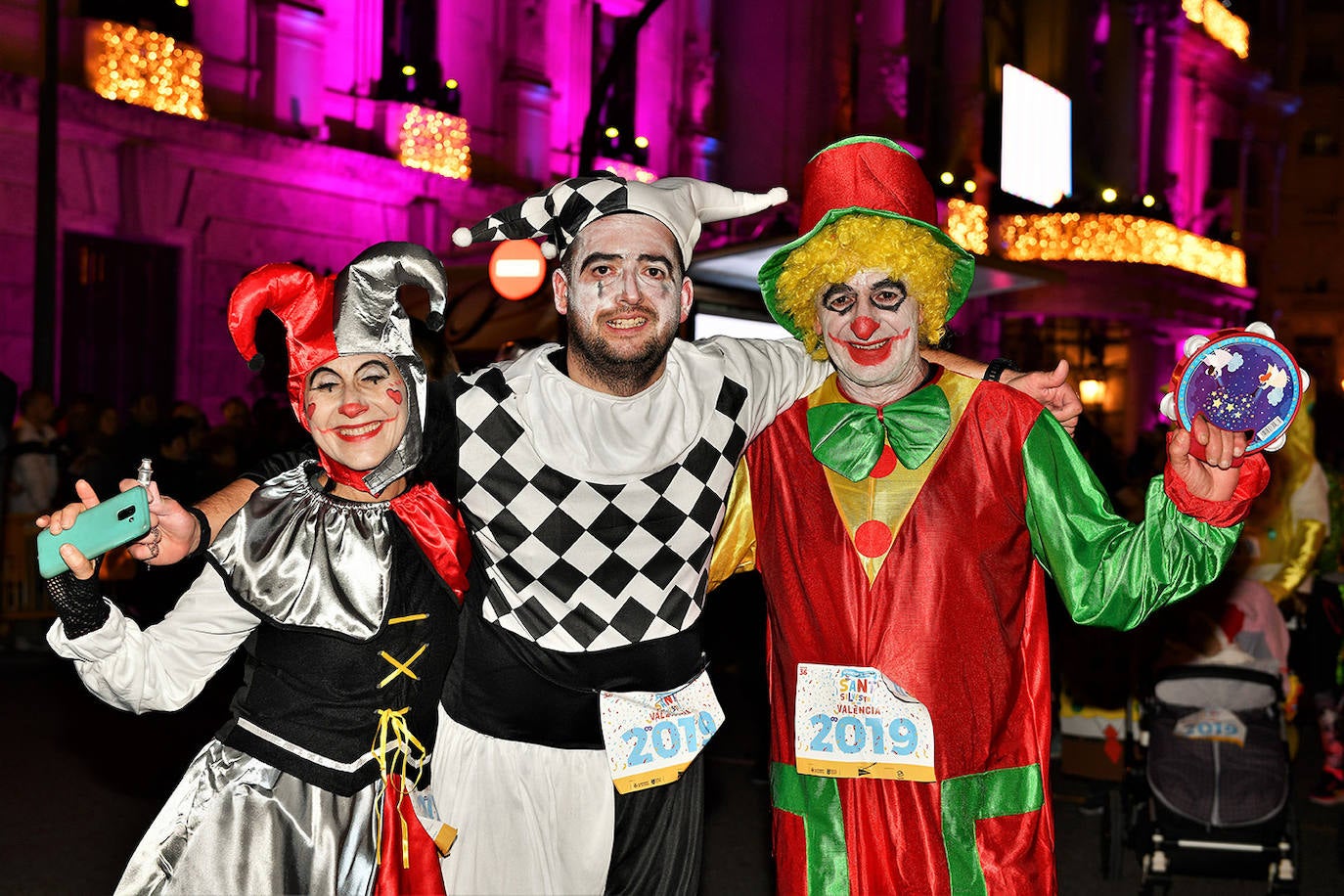 Corredores populares han despedido este lunes 30 el año 2019 con la carrera de San Silvestre de Valencia.