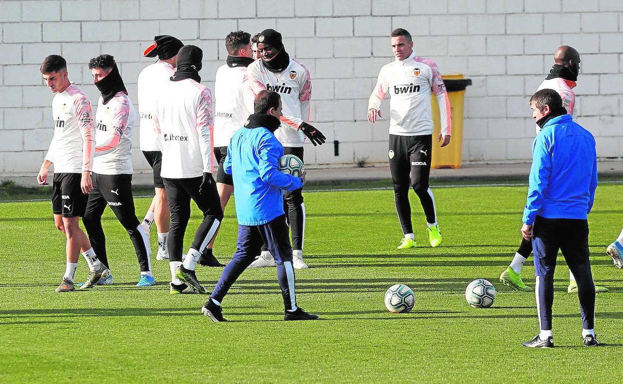 Una peligrosa trampa para empezar el año en Mestalla