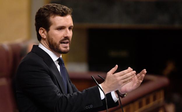 Casado pide aplicar de nuevo el artículo155 en Cataluña si Torra no deja su escaño