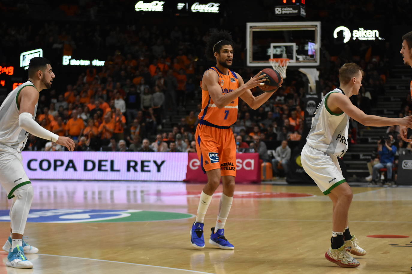 Fotos: El Valencia Basket-Joventut, en imágenes