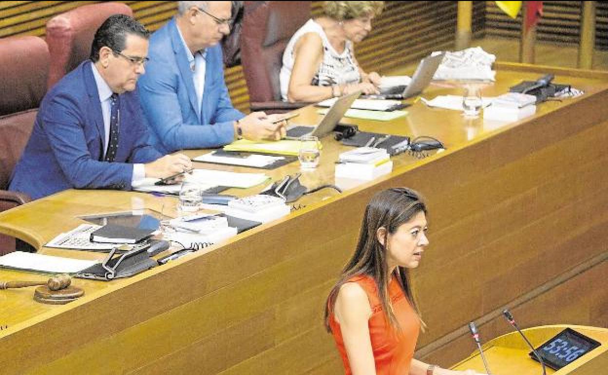 La consellera de Innovación, Carolina Pascual, en Les Corts