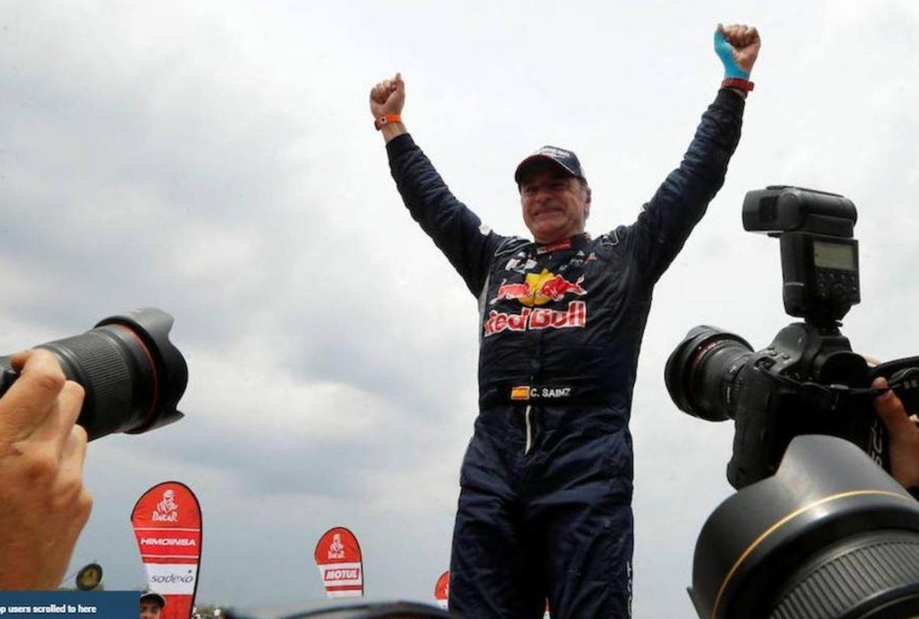 El piloto español Carlos Sainz se ha convertido en el vencedor del rally Dakar 2020 al imponerse al campeón vigente, el catarí Nasser al-Attiyah (Toyota), por 6 min y 21 segundos. El piloto, que lideró la carrera desde la tercera etapa, se proclama así ganador del rally más duro del mundo por tercera vez en su carrera tras los conseguidos en 2010 y 2018, y lo volvió a hacer como el piloto más longevo en conseguirlo, ahora con 57 años. 