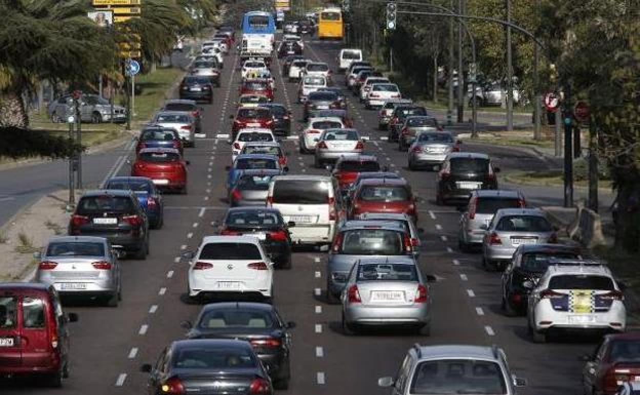 El Gobierno confirma cuándo se prohibirán en España los coches diésel, gasolina e híbridos