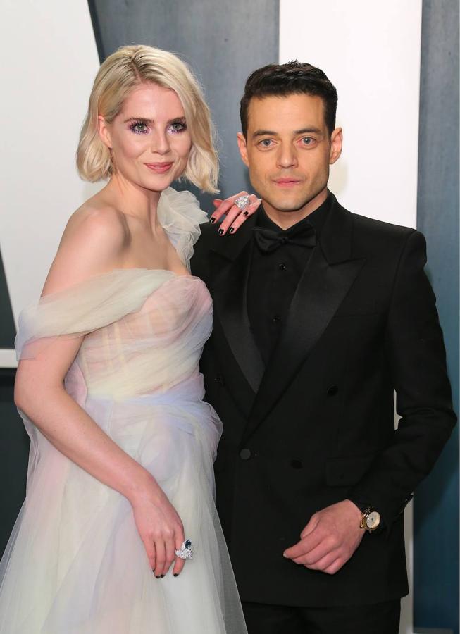 Lucy Boynton y Rami Malek