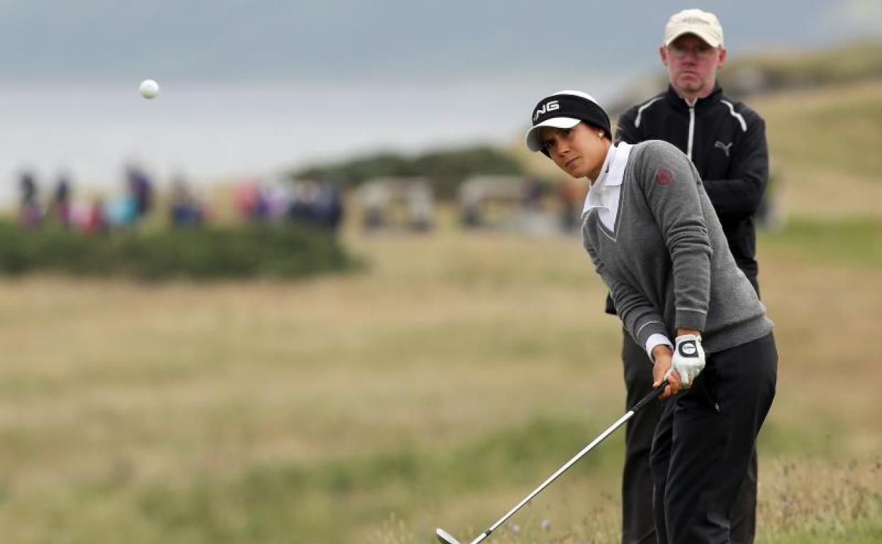 La golfista española Azahara Muñoz, durante un torneo. 