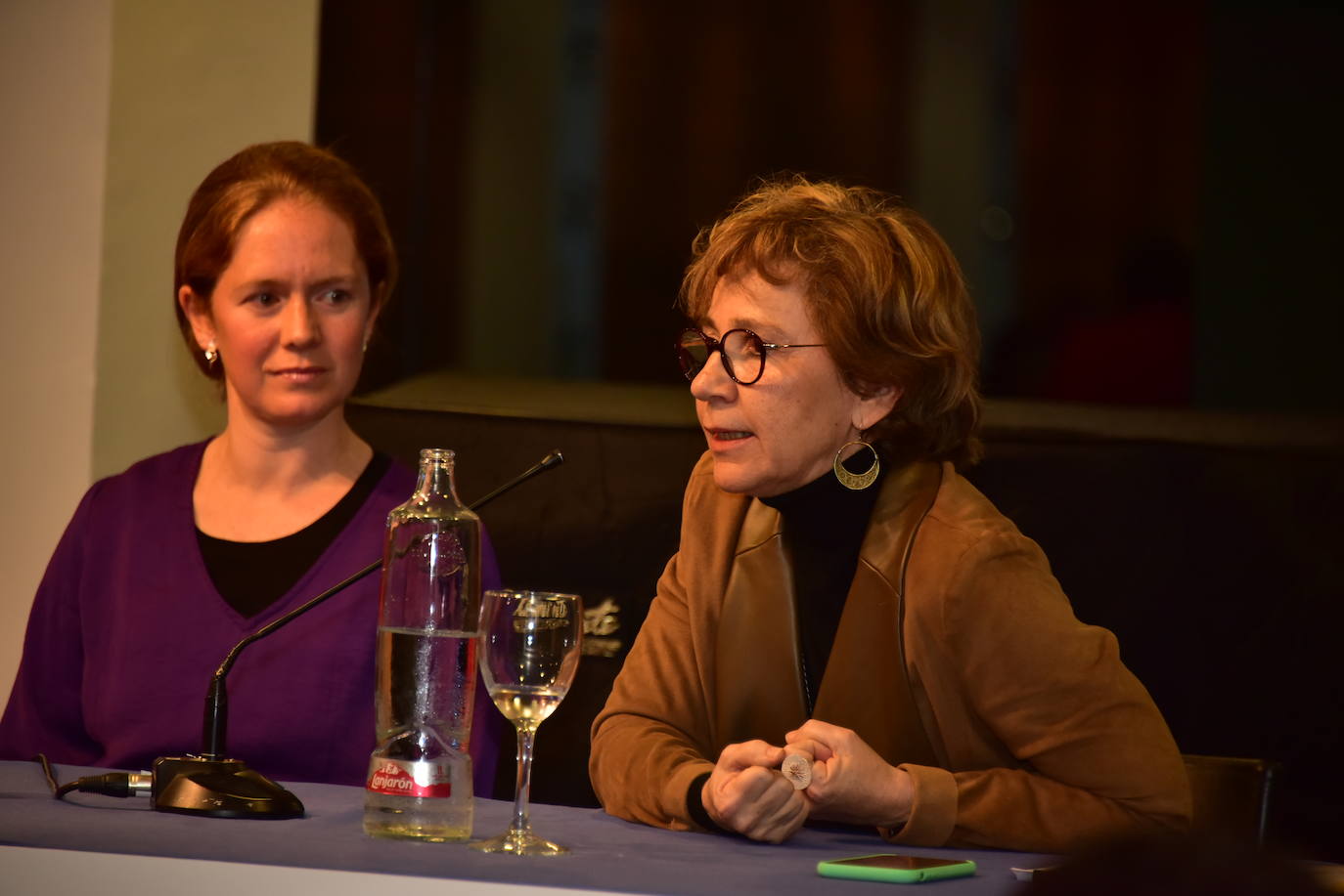 Las expertas Consuelo Guerri, Fátima Martínez, Corpus Gómez Calderón, Marta Ruipérez y Patricia Martín debaten en Dénia sobre la situación actual de las vocaciones científicas en un foro organizado por LAS PROVINCIAS.