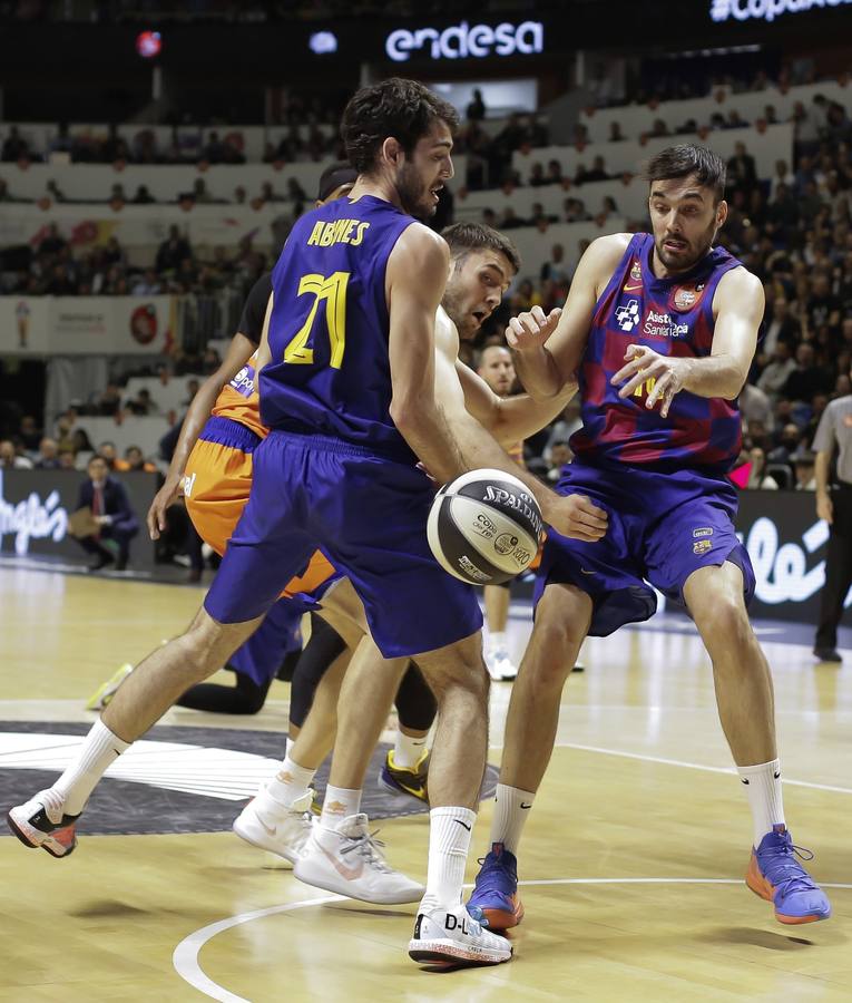 El Valencia Basket da la sorpresa en Copa y supera al Barcelona.