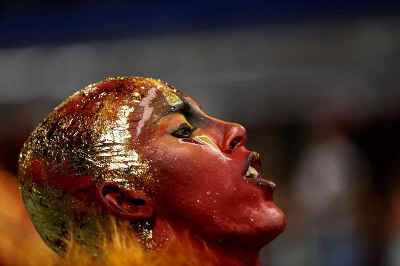 Fotos: El Carnaval de Río llena Brasil de fiesta, música, movimiento y color