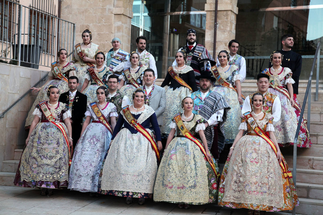 Fotos: Las Fallas de Dénia se preparan con la Exposición del Ninot