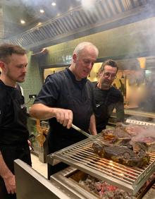 Imagen secundaria 2 - restaurante Llisa negra | Quique Dacosta cocina junto a Bittor Arginzoniz, el mejor parrillero del mundo