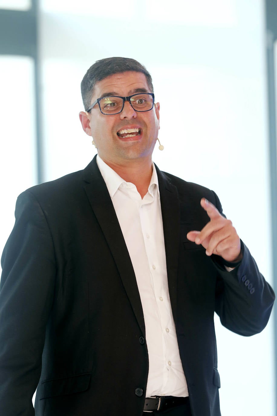 El congreso Big Data ha celebrado este jueves en Valencia su cuarta edición en el Hotel Balneario Las Arenas, con el objetivo de ofrecer al centenar de asistentes las diferentes claves para que la tecnología mejore la vida de los ciudadanos.