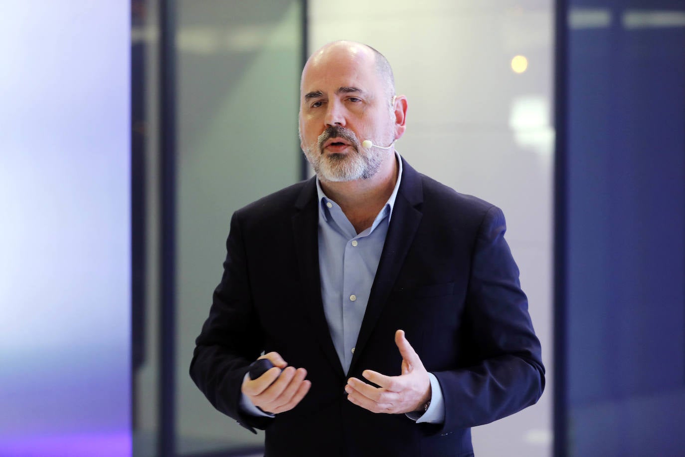 El congreso Big Data ha celebrado este jueves en Valencia su cuarta edición en el Hotel Balneario Las Arenas, con el objetivo de ofrecer al centenar de asistentes las diferentes claves para que la tecnología mejore la vida de los ciudadanos.