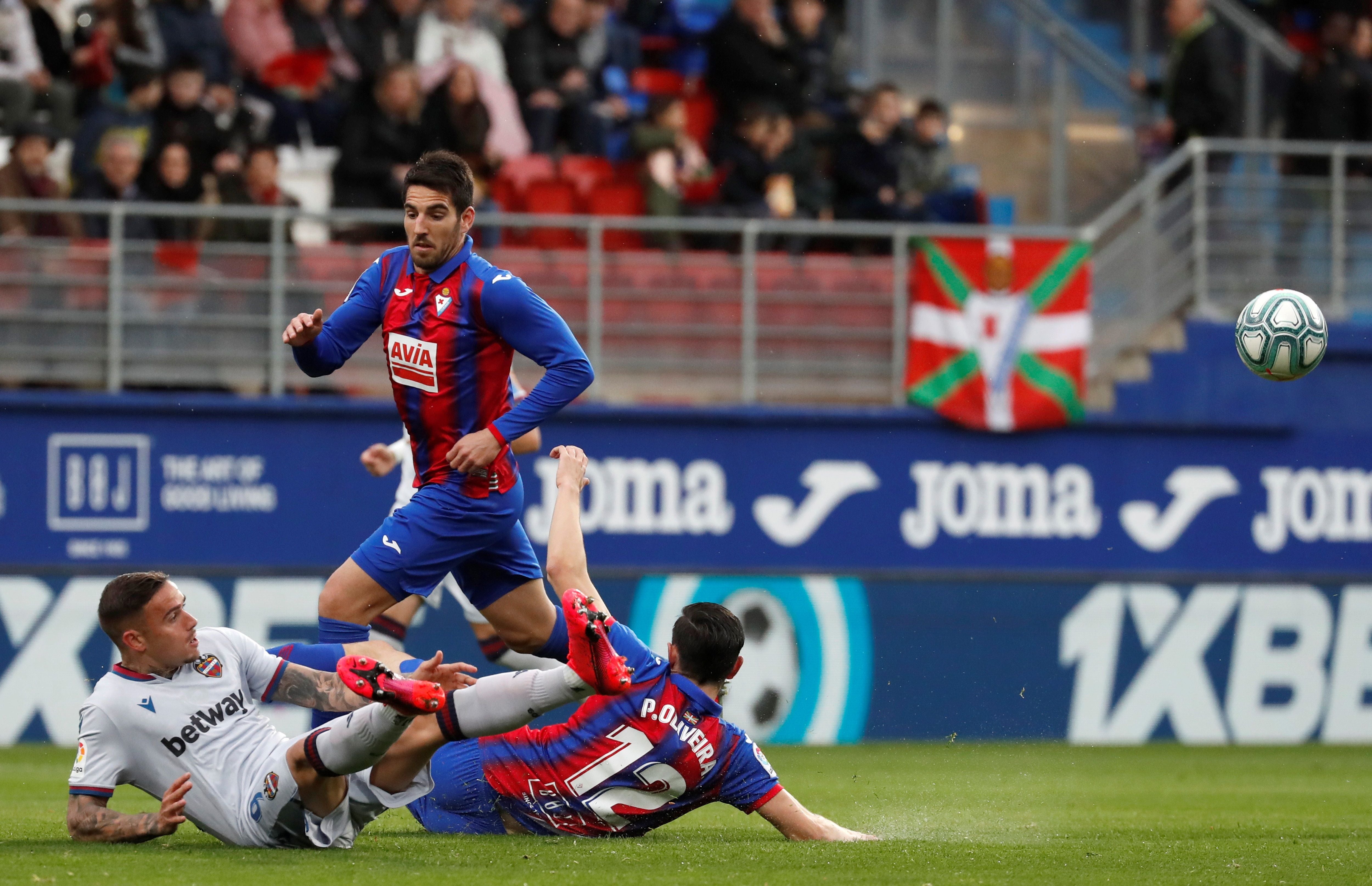 Fotos: Partido:Eibar - Levante UD