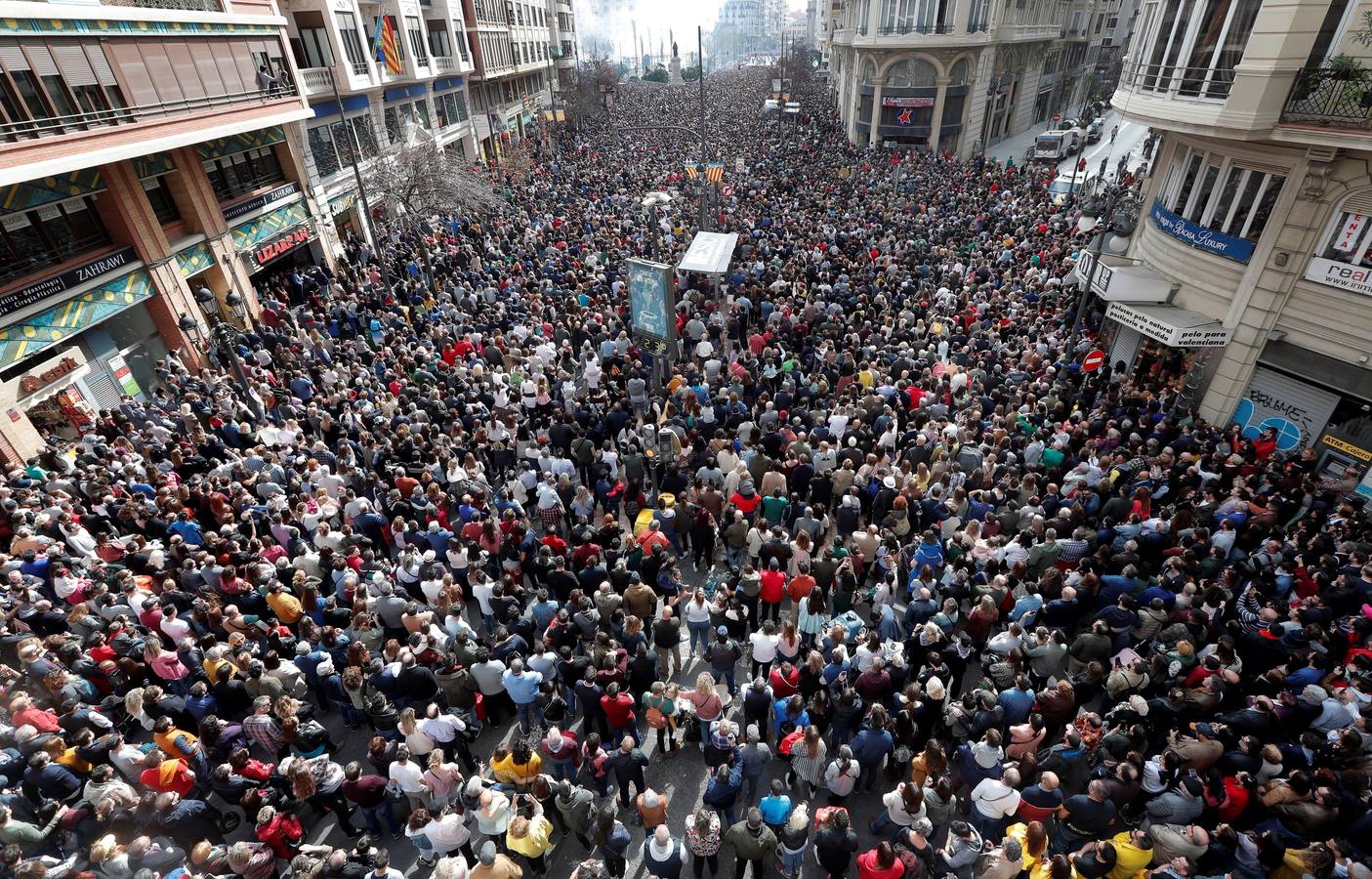 Primera mascletà de las Fallas 2020, el domingo 1 de marzo, de la pirotecnia Peñarroja.