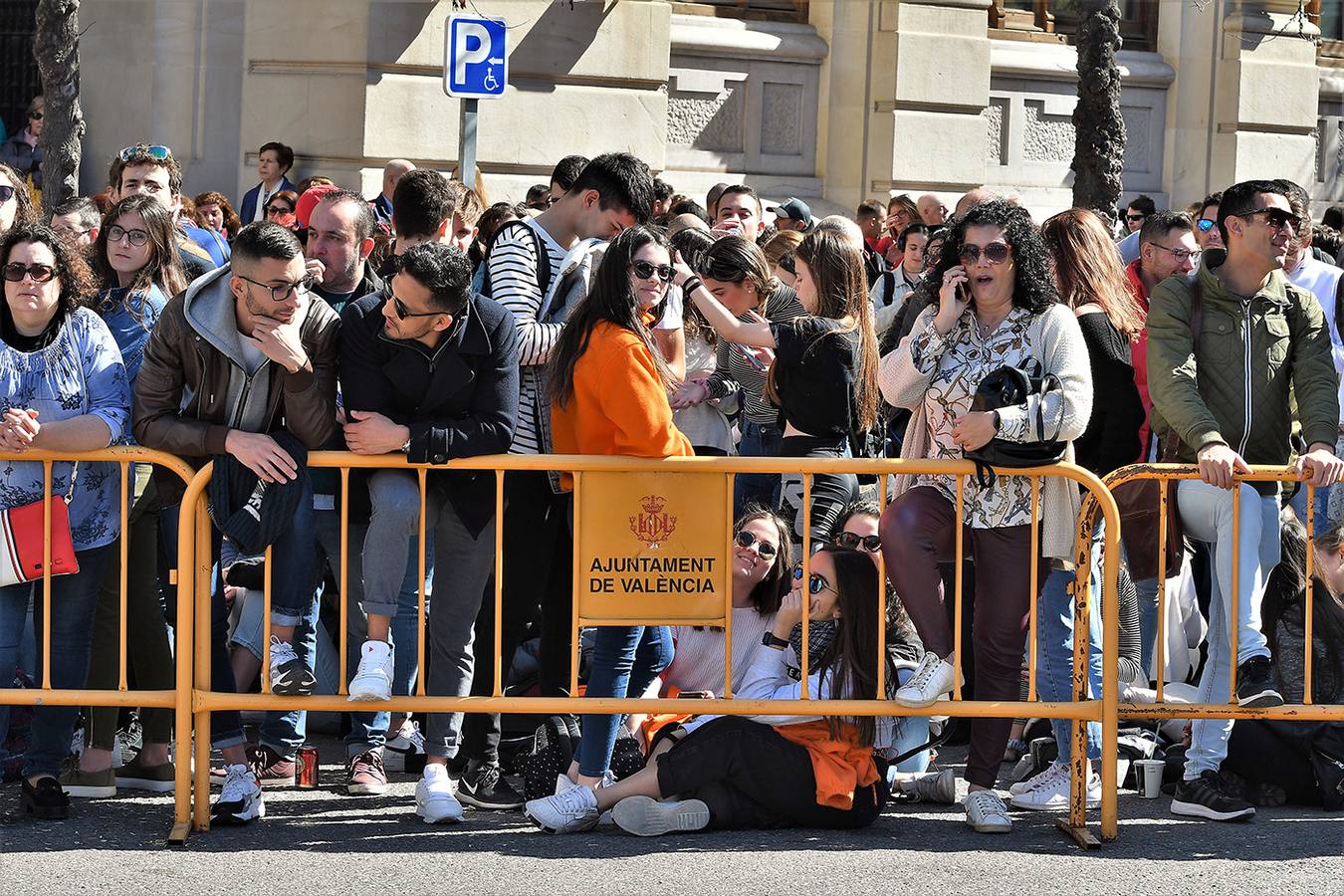 Fotos: Búscate en la mascletà de hoy, martes 3 de marzo