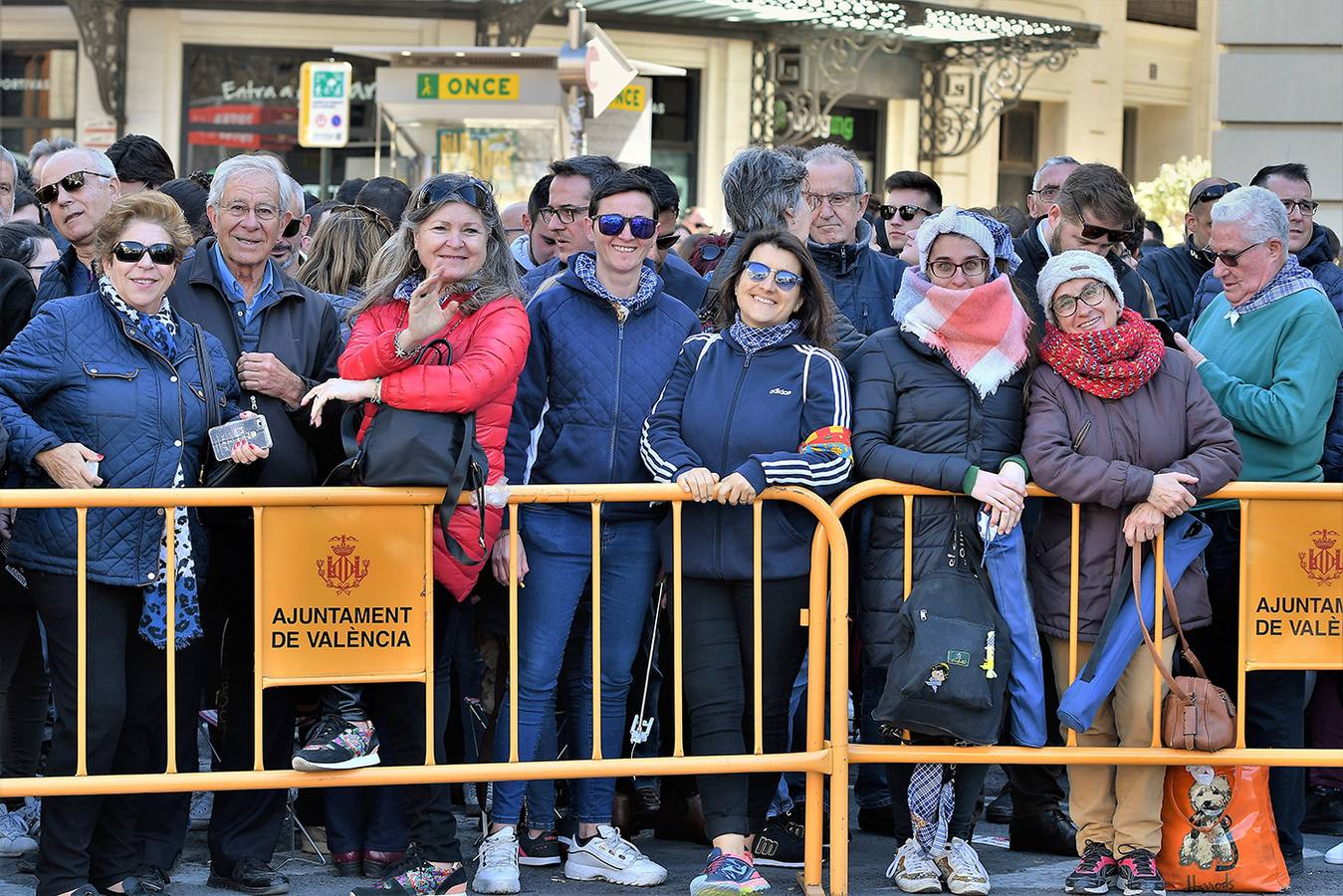 Fotos: Búscate en la mascletà de hoy, martes 3 de marzo