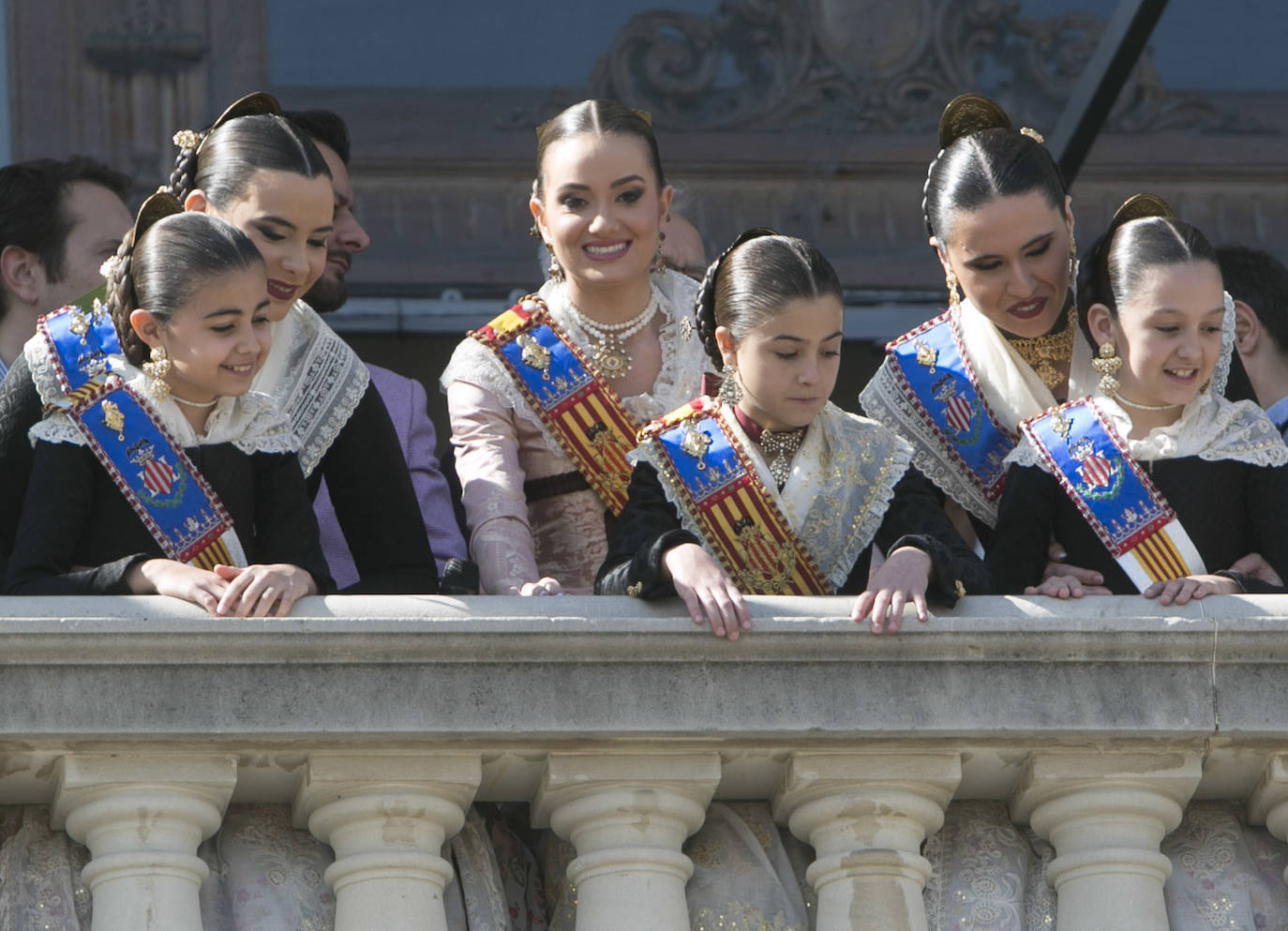 Las imágenes que deja el disparo de Pirotecnia Dragón de Villena en las Fallas de Valencia.