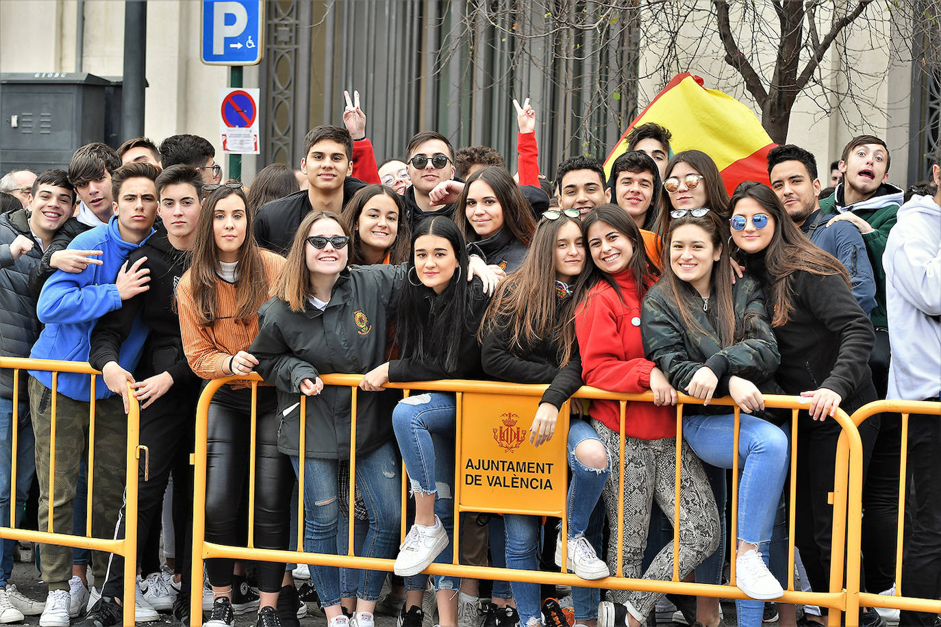 Pirotecnia Alpujarreña ha repetido su temido 'martillo de Thor', un efecto con el que ha conquistado a toda la plaza del Ayuntamiento. 