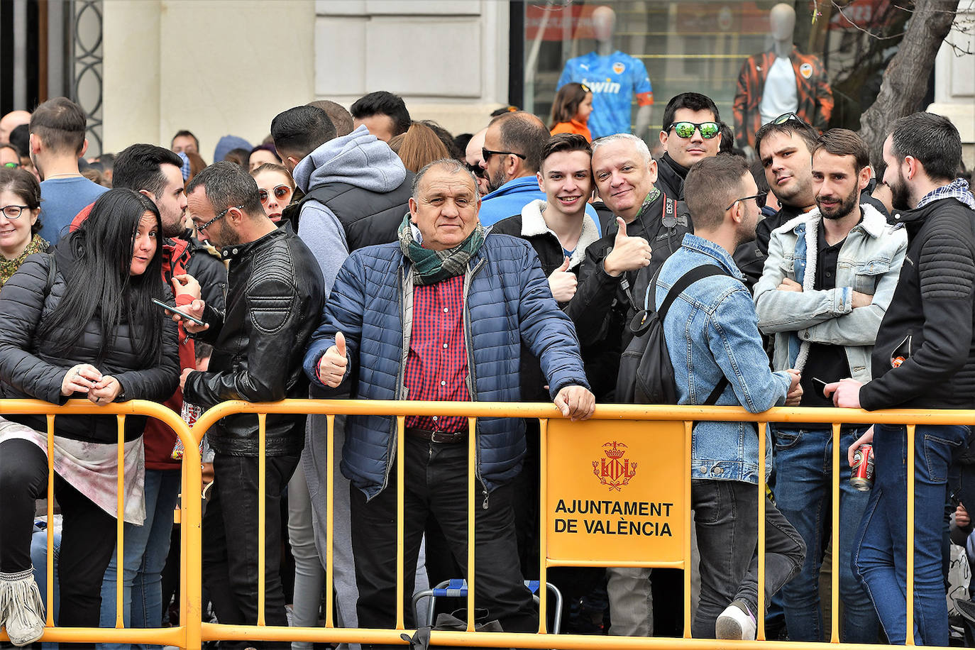 Fotos: Búscaté en la mascletà del sábado 7 de marzo de 2020