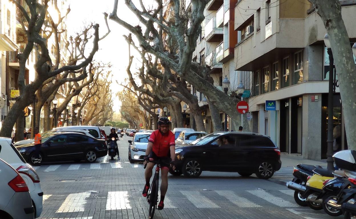 La calle Marqués de Campo, principal arteria de la capital de la Marina Alta.