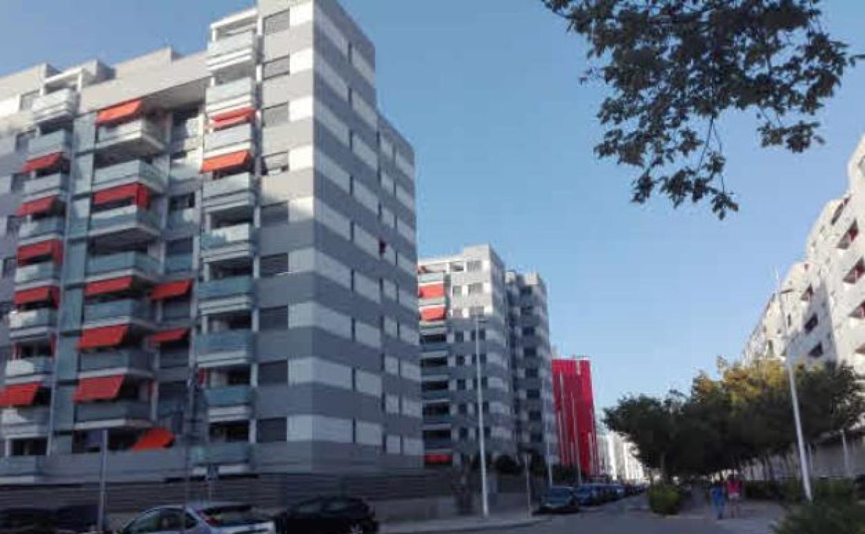 Zona de viviendas residenciales en la playa de Gandia. 