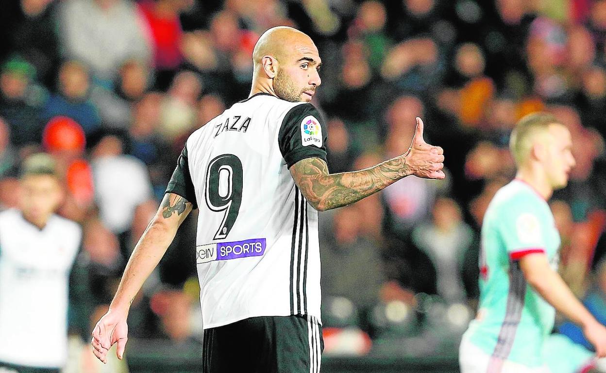 Zaza, durante un partido con el Valencia ante el Celta de la 2017-2018