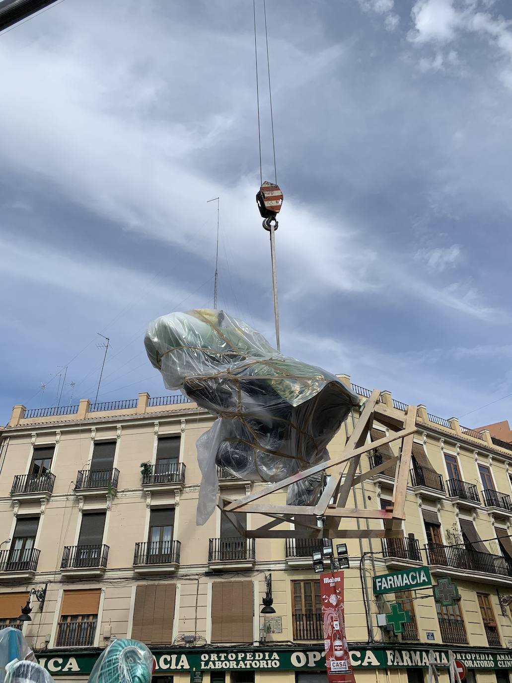 Desmontaje de las Fallas 2020 de Valencia: Convento Jerusalén - Matemático Marzal