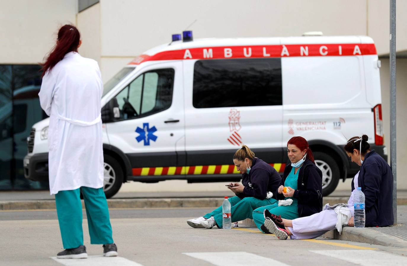 Valencia y el resto de las localidades de la Comunitat luchan como pueden contra la pandemia. 