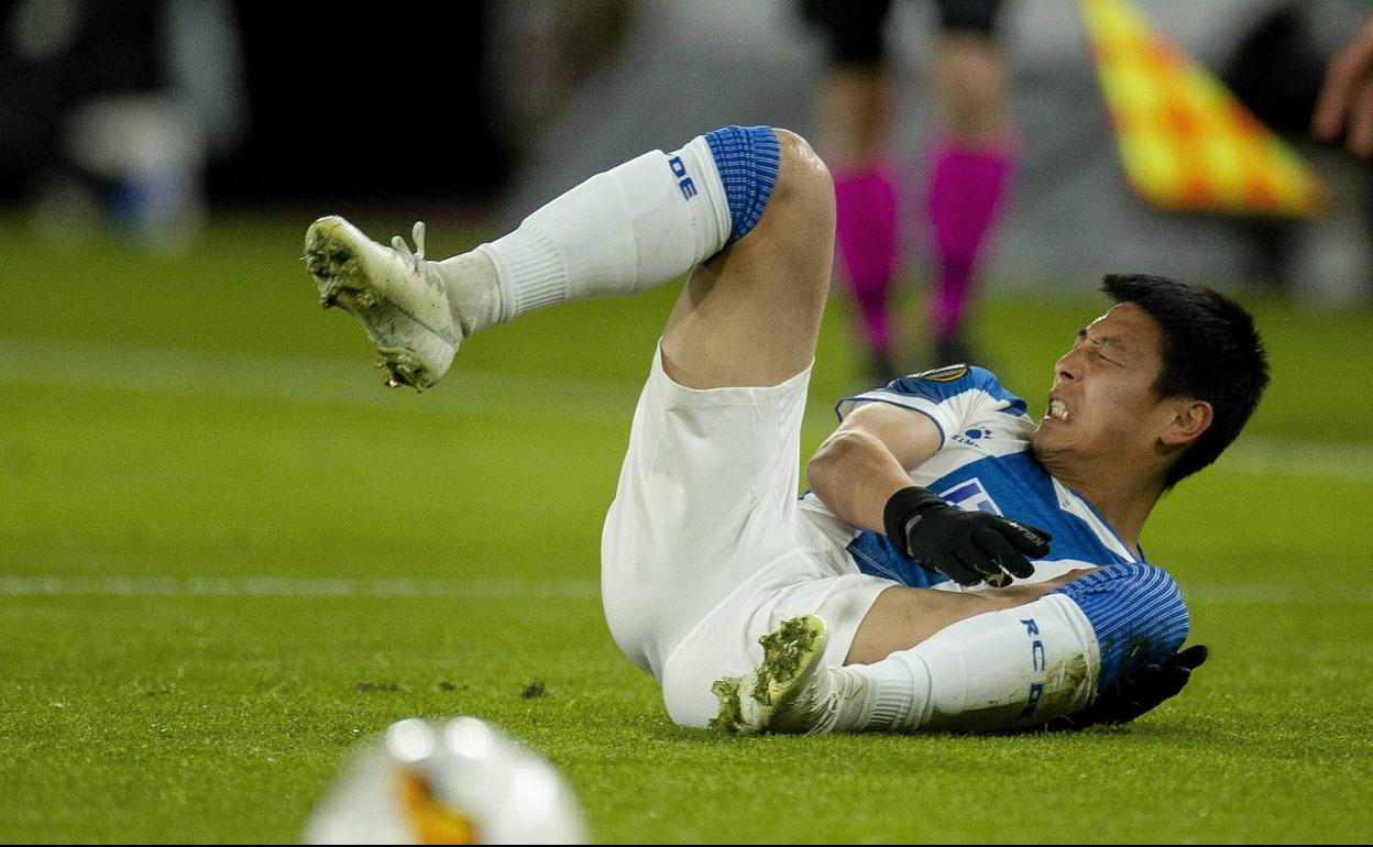 Wu Lei, en un partido de Europa League en febrero.