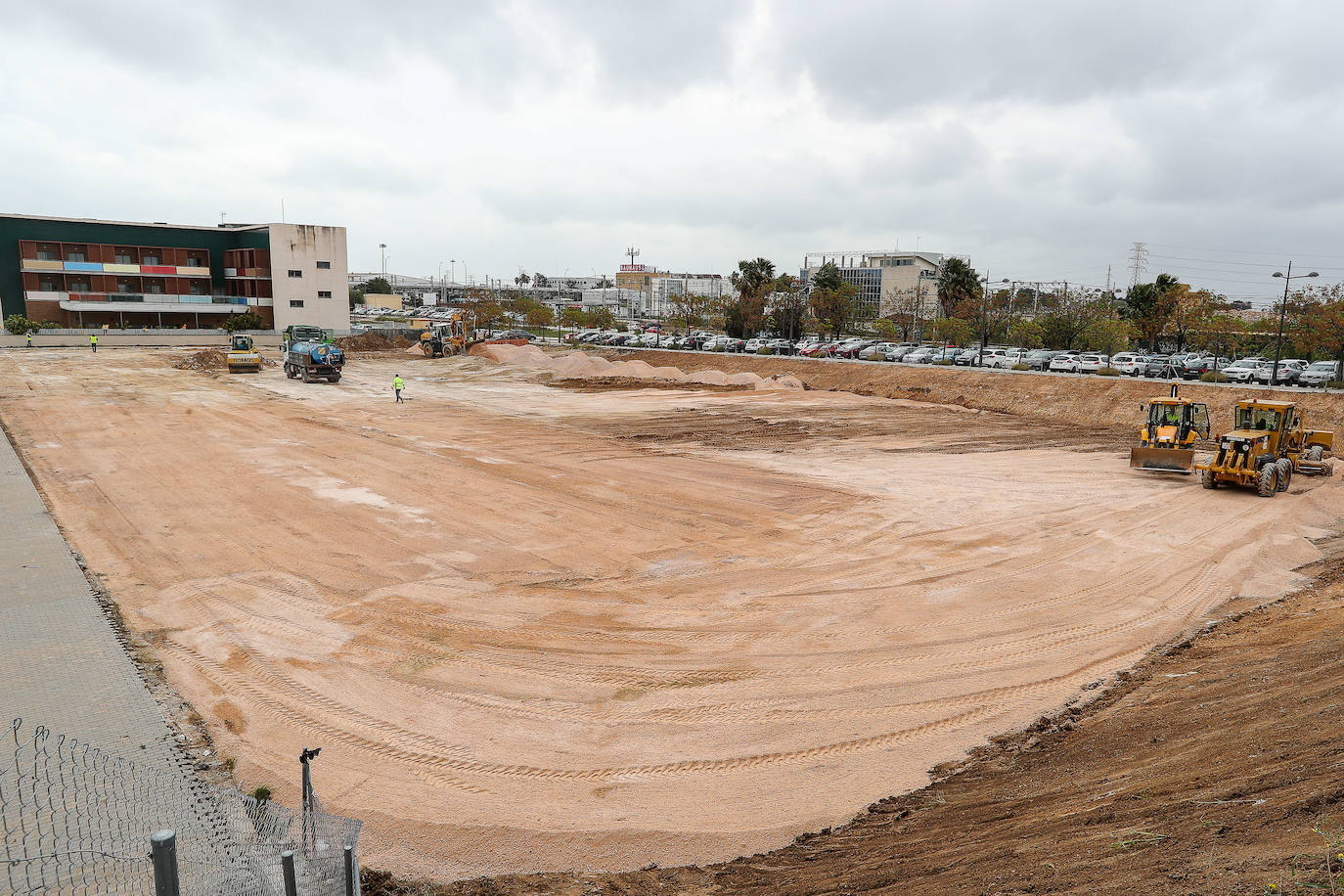 Obras para el hospital de campaña junto a La Fe. 