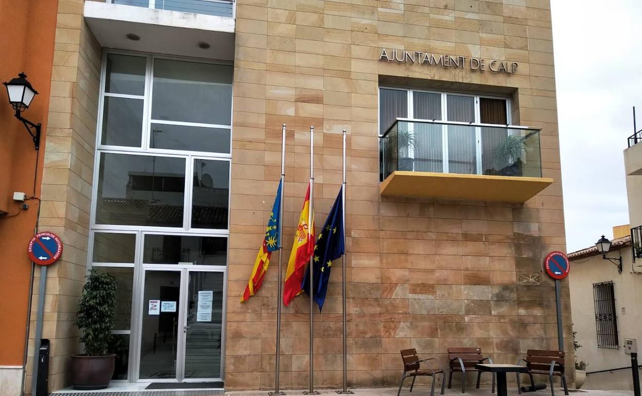 Fachada del Ayuntamiento de Calp. 