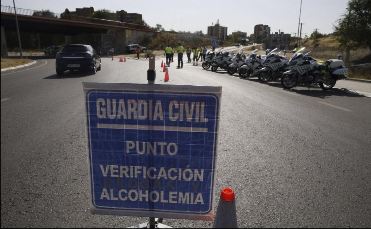 Control de la Guardia Civil.