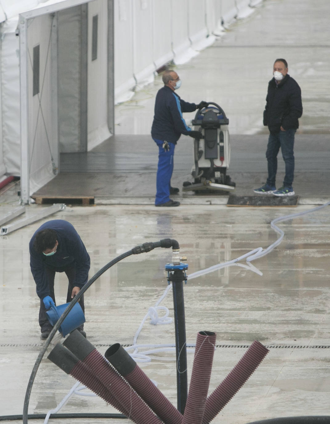 La crisis sanitaria de carácter mundial causada por el Covid-19 está desbordando el sistema hospitalario. El edificio, que se está construyendo junto al hospital La Fe, tendrá 500 camas.