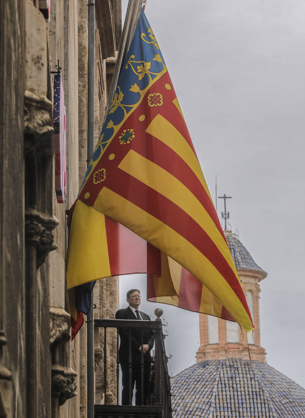 Día de luto en la Comunitat por los fallecidos a causa del Covid-19