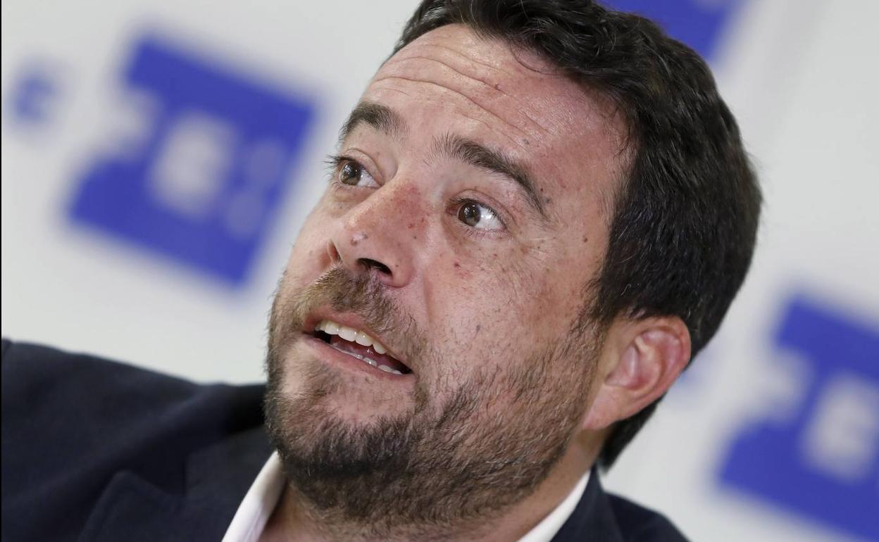 Fotografía de archivo del alcalde Badalona, Álex Pastor.