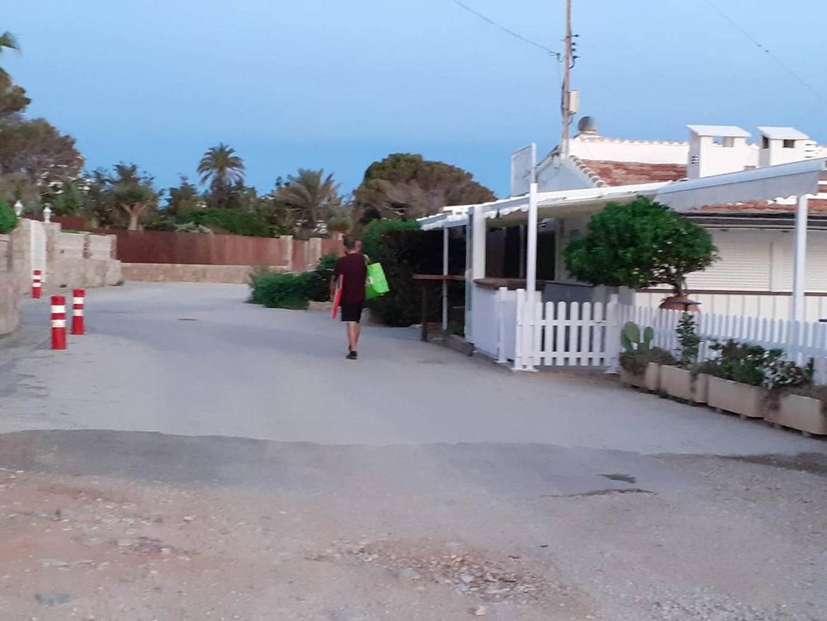 Fotos: Los primeros primeros paseos y ejercicios de la desescalada en Dénia