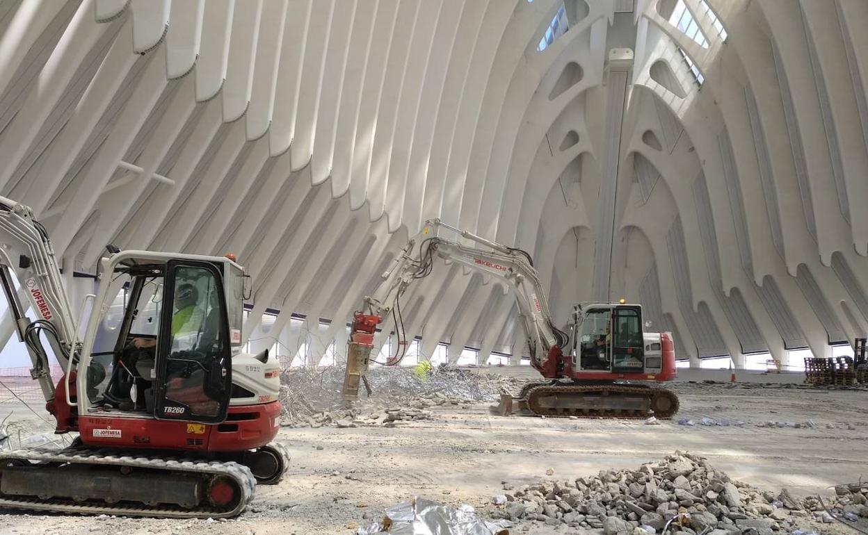 Las máquinas en el interior del Ágora. 