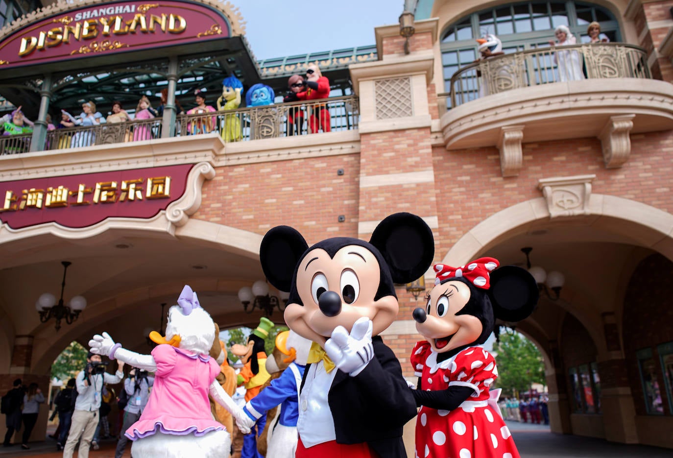 Fotos: La magia vuelve a Disneyland