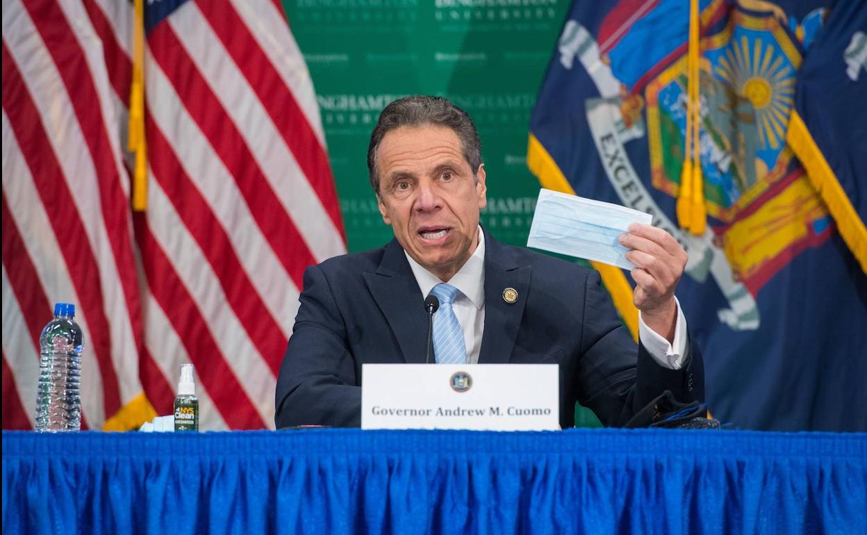 Andrew Cuomo, gobernador de Nueva York, durante una rueda de prensa.