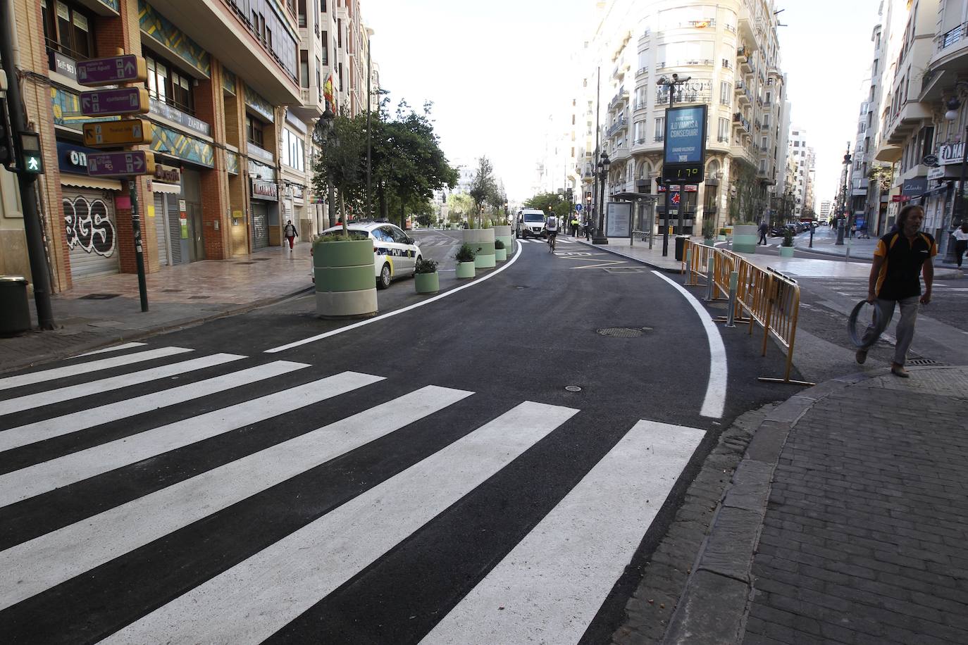 Fotos: Avanza la peatonalización de la plaza del Ayuntamiento de Valencia