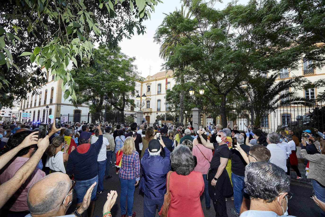 Fotos: Nuevas protestas contra el Gobierno en el paseo de la Alameda