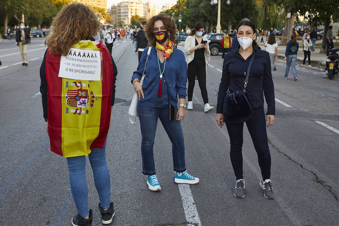 Fotos: Nuevas protestas contra el Gobierno en el paseo de la Alameda